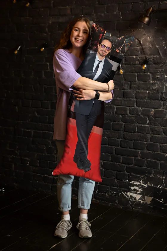 Дакимакура Роберт Дауни-младший №3