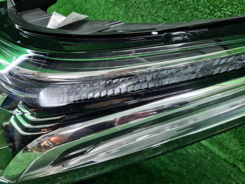 Фара правая Cadillac XT5 (2016-2019) LED