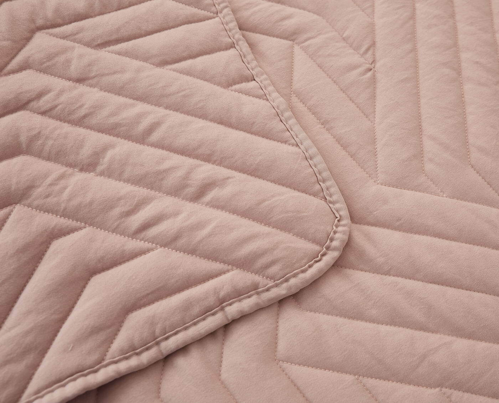 Покрывало 230х250 и 2 наволочки 50х70 Sofi De MarkO Мориц розовое