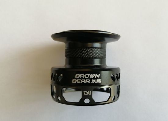 Tsurinoya Brown Bear 4000 Шпуля глубокая старой модификации