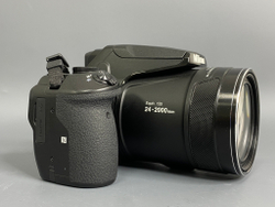 Nikon Coolpix P900