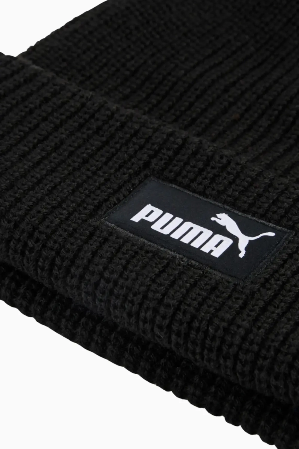 Шапка Puma Essentials - черный