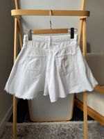 Шорты Emporio Armani, 140