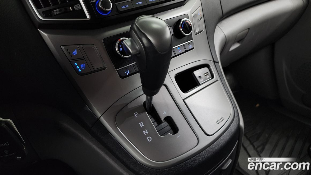Hyundai The New Grand Starex Van 5인승 (01.2021)