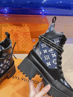 Louis Vuitton Laureate Desert Boot