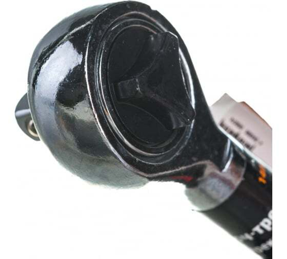 КЛЮЧ-ТРЕЩЕТКА SPARTA 1/4 С ПЕРЕКЛЮЧАТЕЛЕМ 140205