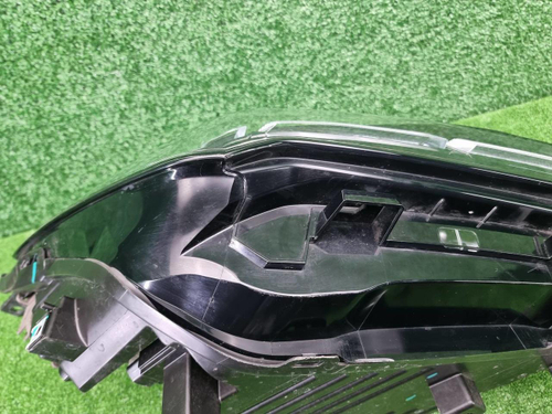 Фара правая Geely Coolray (2023-н.в.) LED