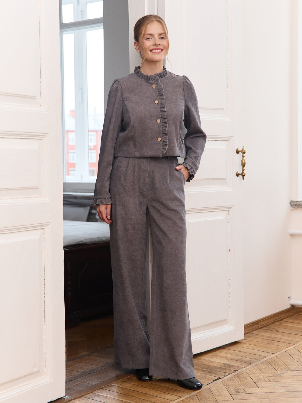 Брюки палаццо вельветовые