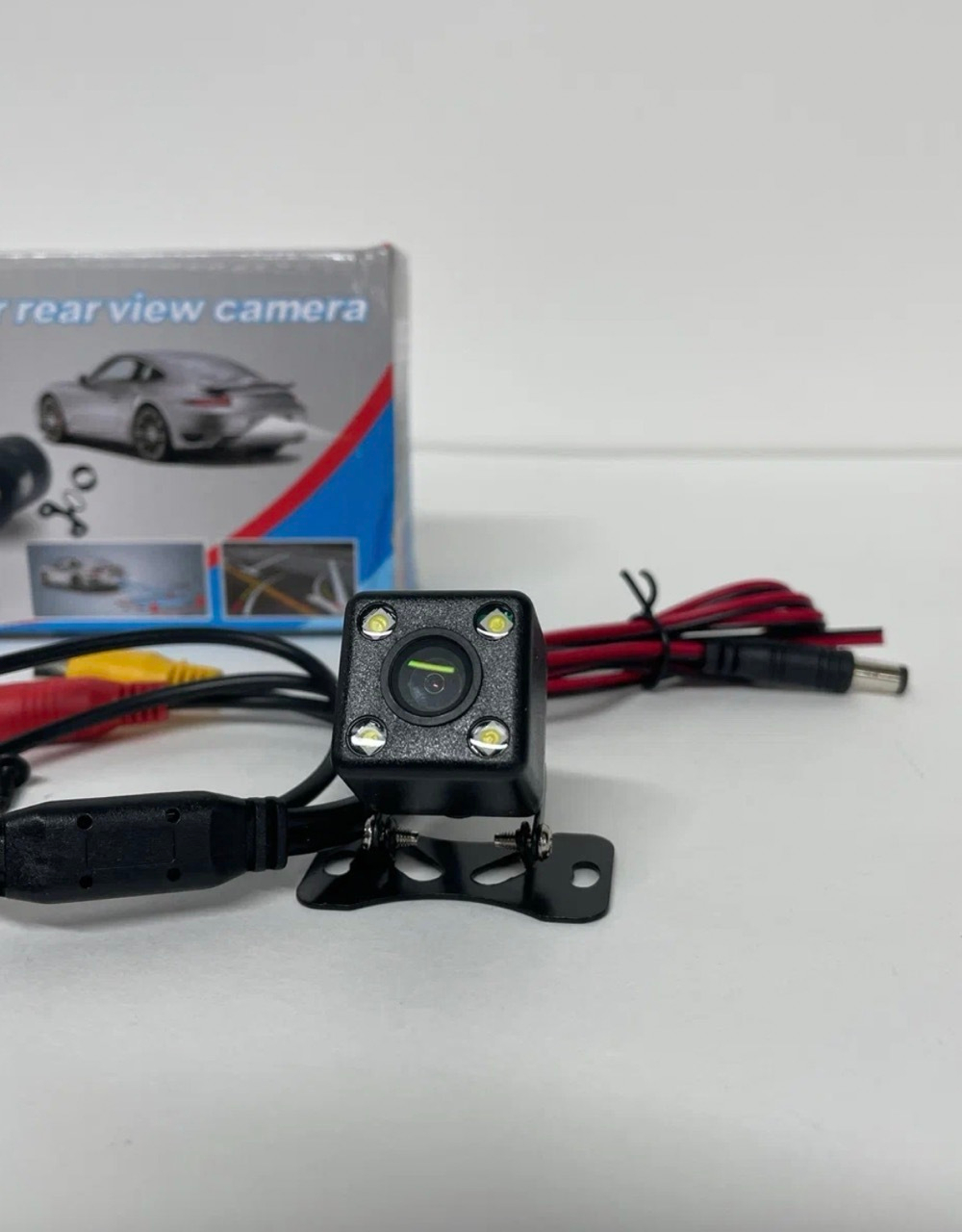 4LED / Камера заднего вида 662-4LED CCD, 12v, 720р, 4 диода, черный, CAM RE, TG (1 шт.)