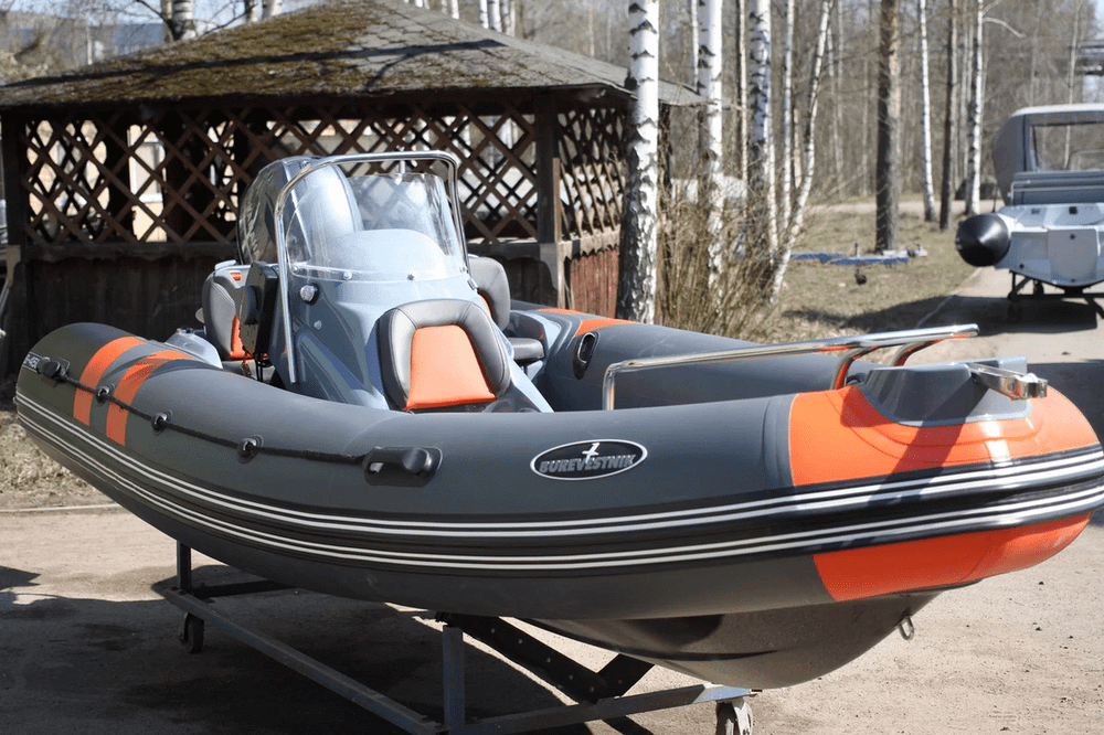 Лодка РИБ БУРЕВЕСТНИК 450 ST