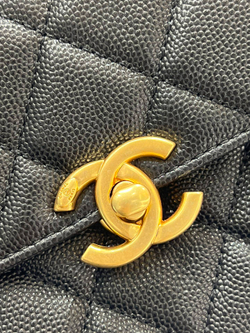 Chanel Carry Me 19 cm