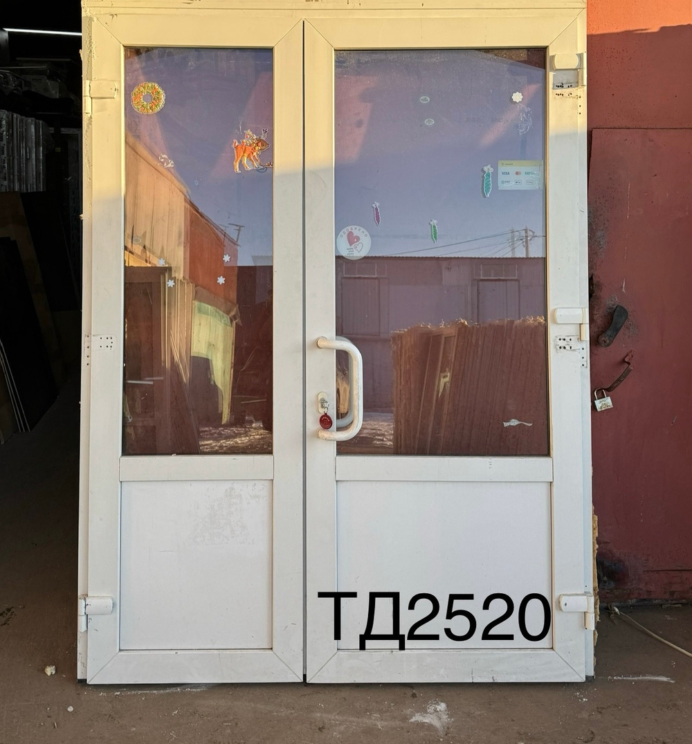 Дверь Пластиковая Б/У Входная 223(в) х 169(ш)