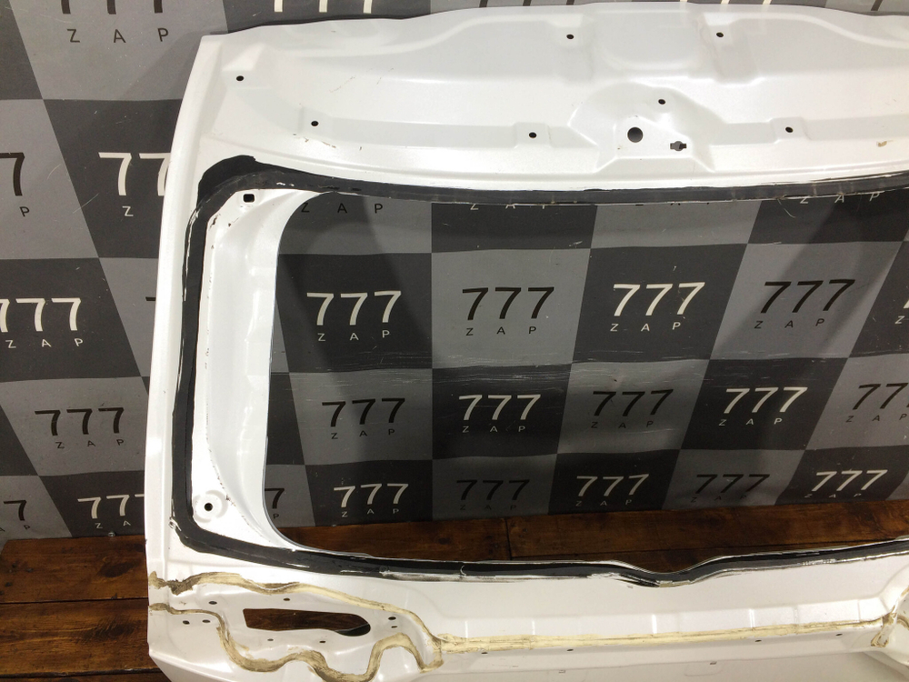 Крышка багажника Toyota RAV4 V (XA50) 18-нв Б/У Оригинал 670050R370