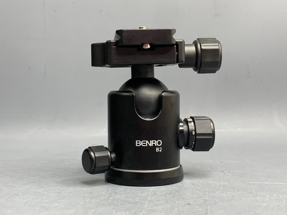 Benro B2