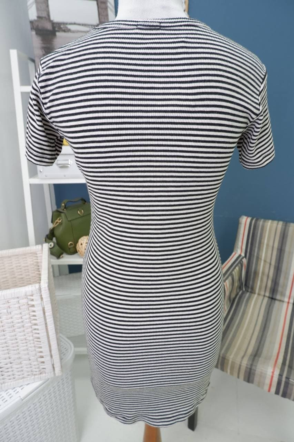 Платье в полоску 42 размер