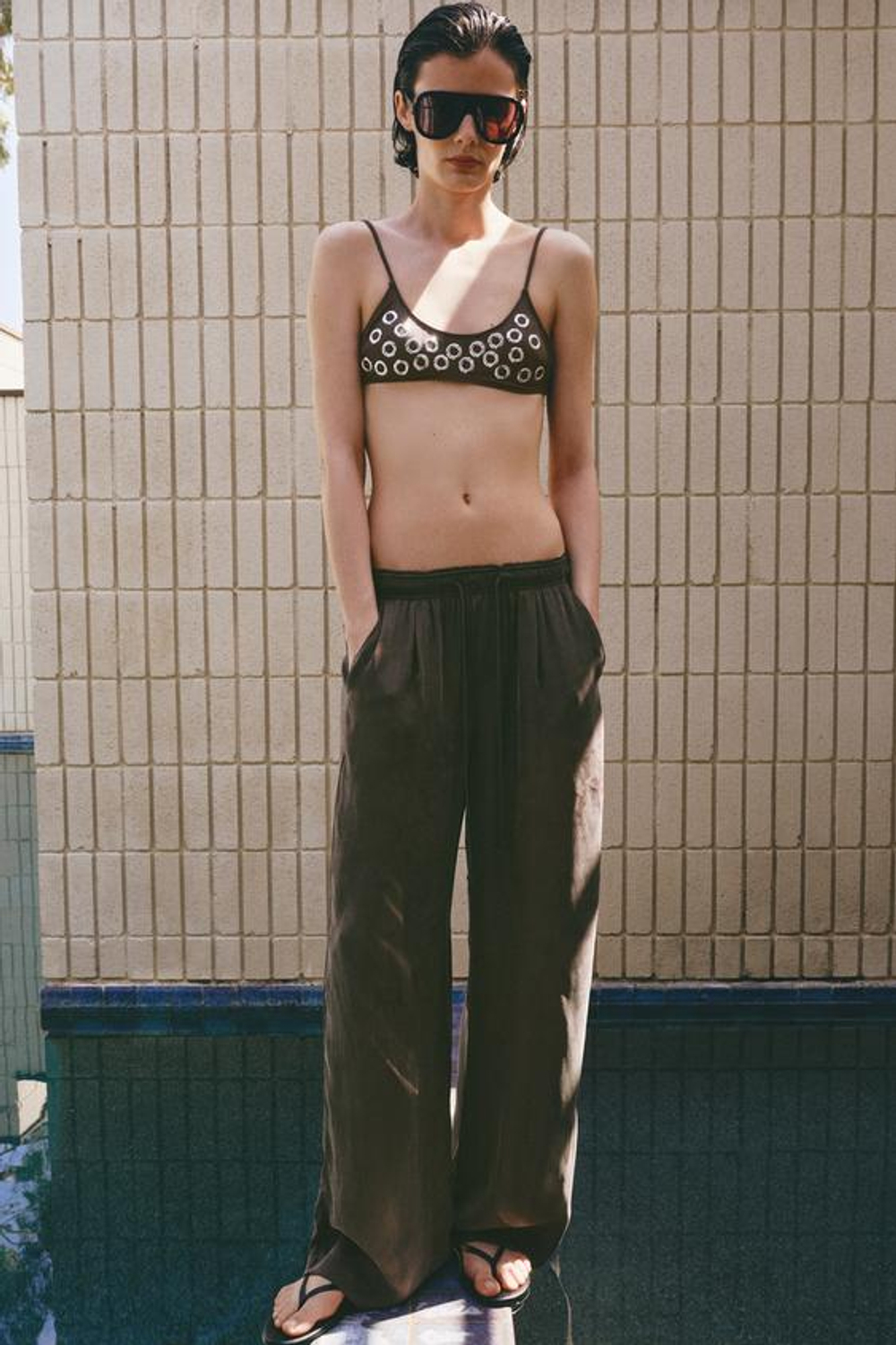 ZARA СВОБОДНЫЕ БРЮКИ ZW COLLECTION, СЕРЫЙ