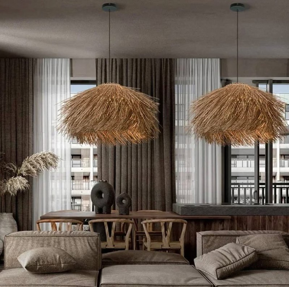 Этот светильник выполнен из натуральных волокон и создаёт тёплый, атмосферный свет.