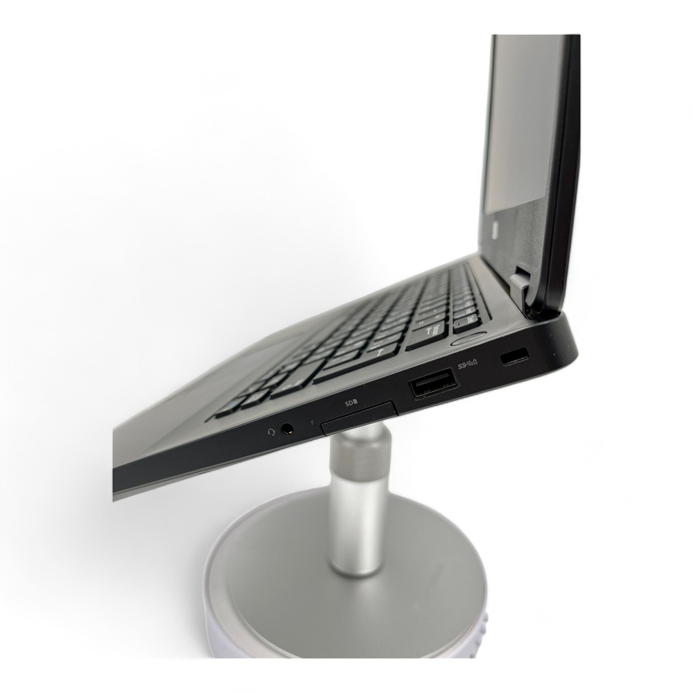 Latitude E5470