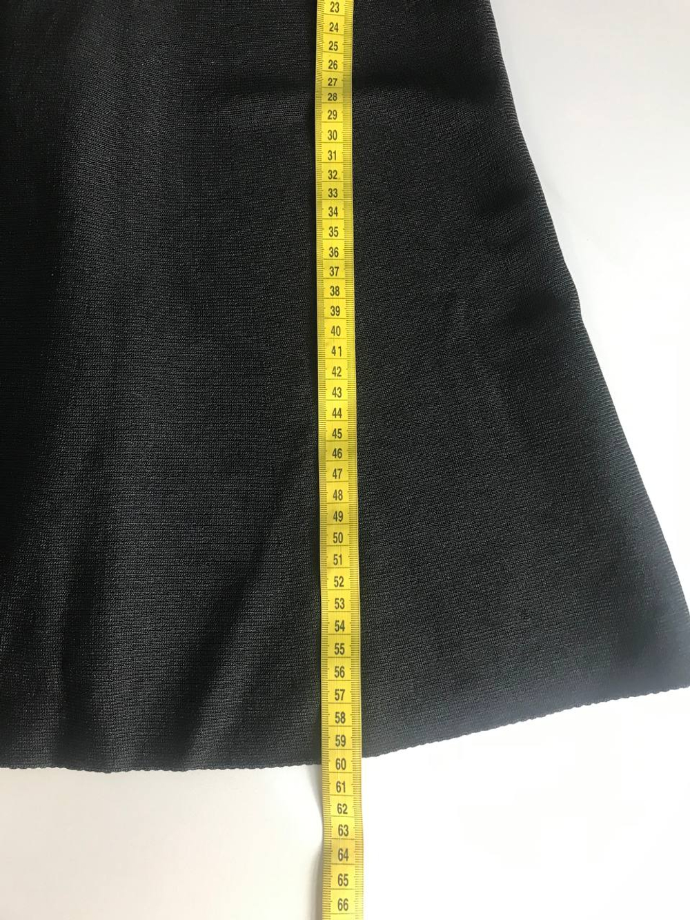 Юбка Zara для практичного образа, маркировка S, визуально на 44 размер