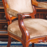 Кресло в стиле Рококо