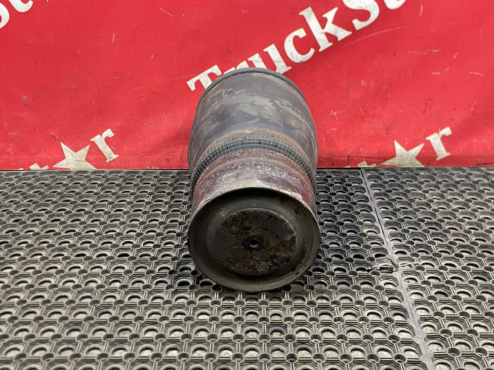 Подушка пневмоподвески задняя 2023г