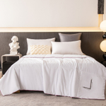 Одеяло SM Всесезонное SM001 красный кант 150*210 см