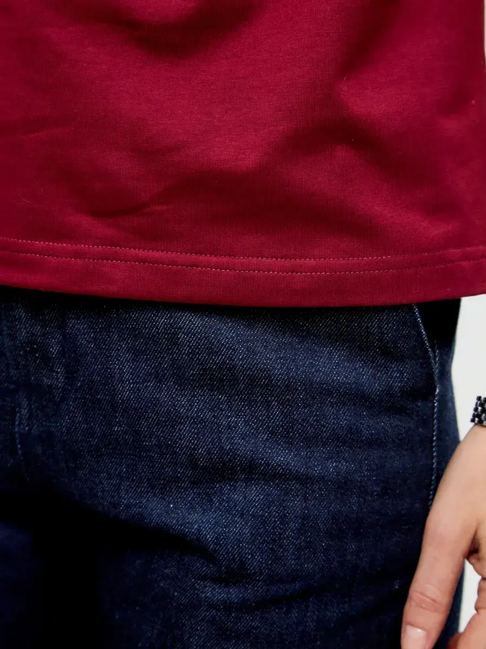 Футболка дизайнерская с цельнокроеным воротником