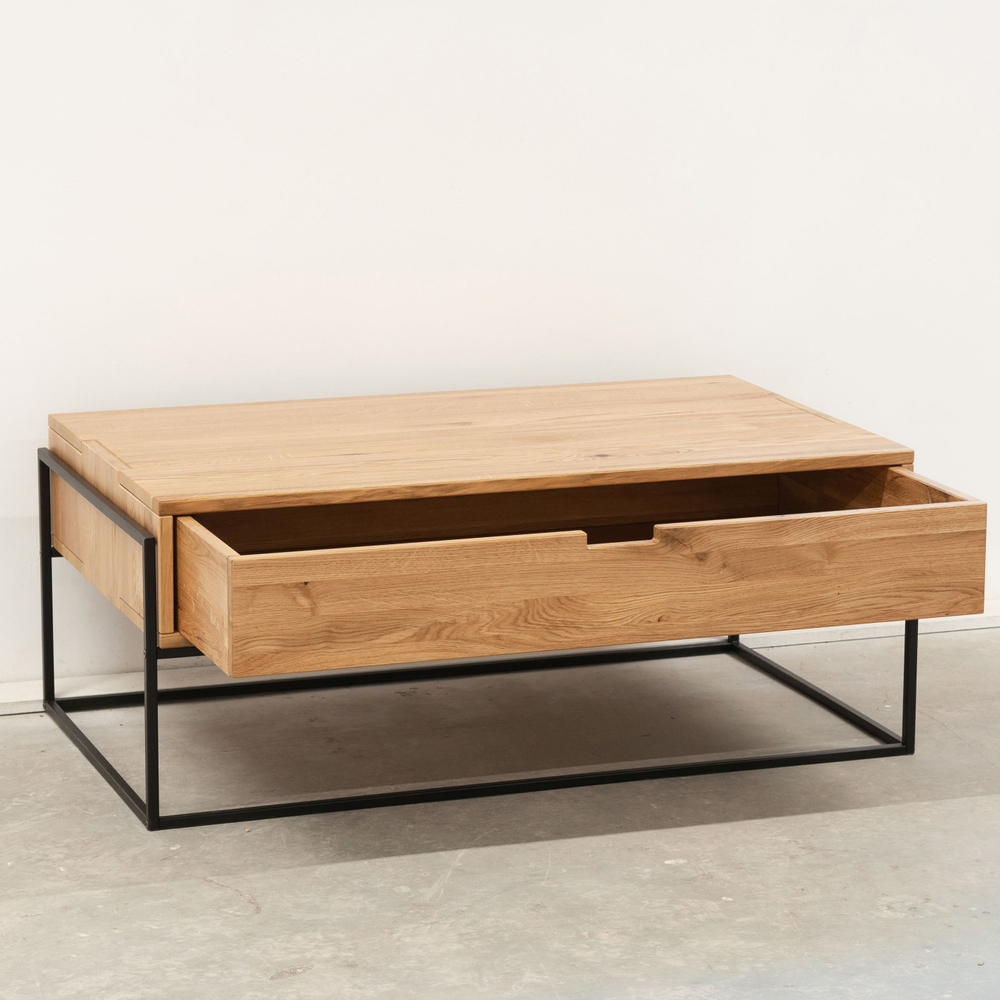 Журнальный столик 110х65 см G+K с ящиком из массива дикого дуба в стиле лофт