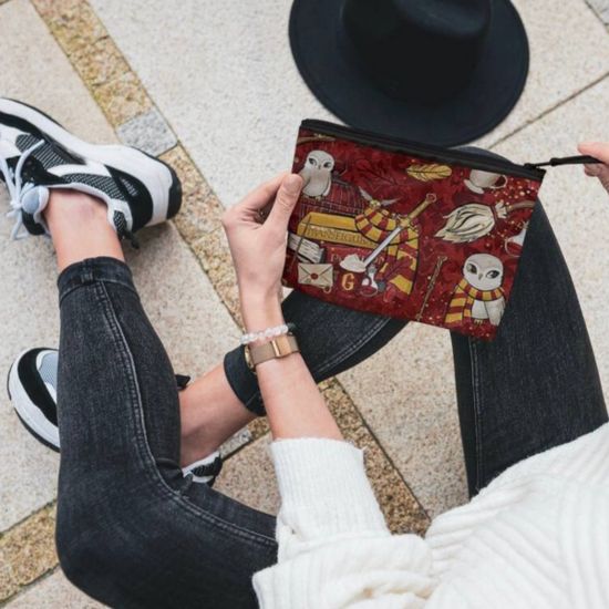 Сумочка-косметичка Атрибутика Хогвартса, р-р 11х14см (оранжевый)