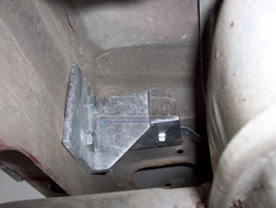 Оцинкованный фаркоп на Opel Zafira A 1999-2005 (без электрики), Galia O056A