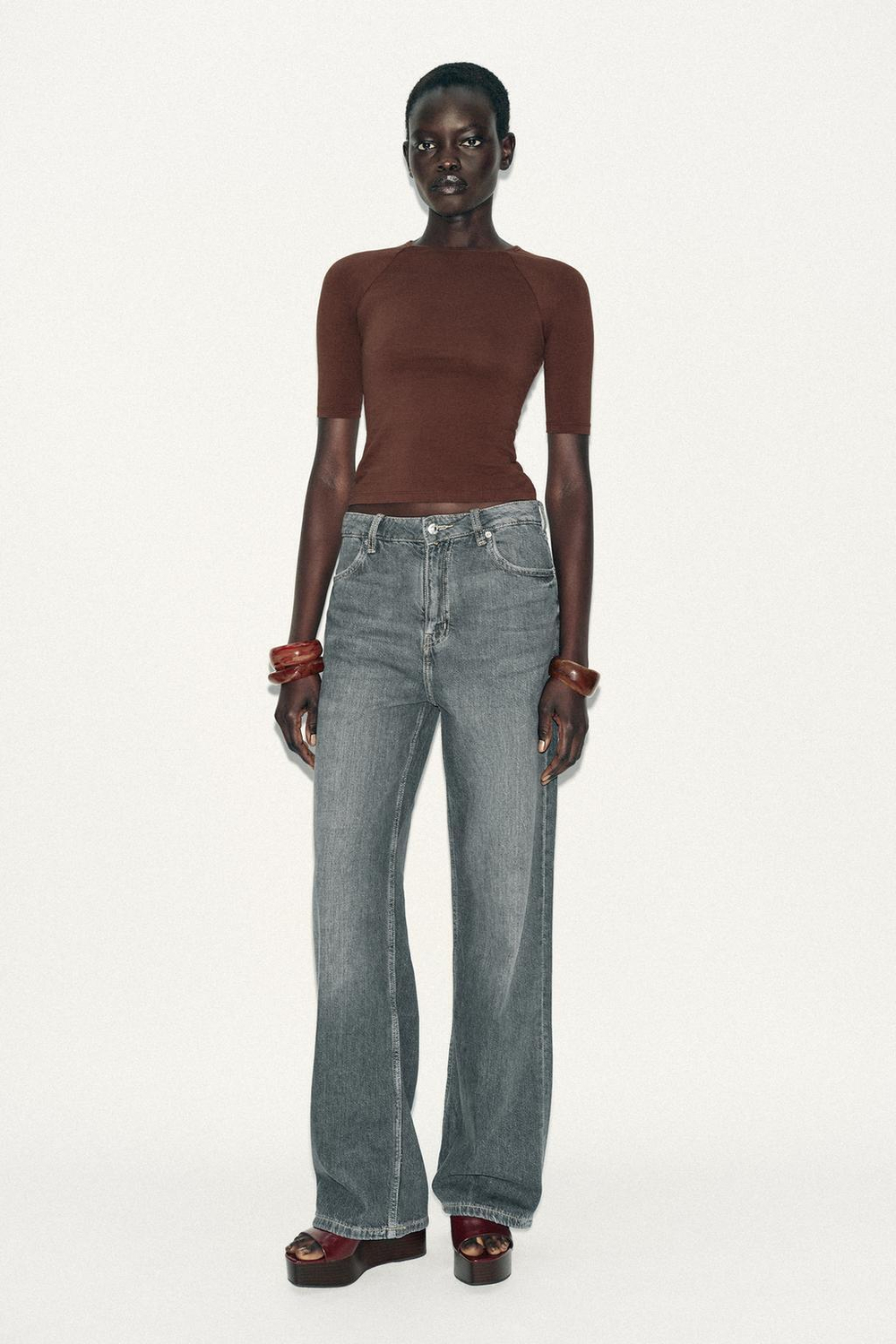 ZARA МЯГКАЯ ФУТБОЛКА, КОРИЧНЕВЫЙ