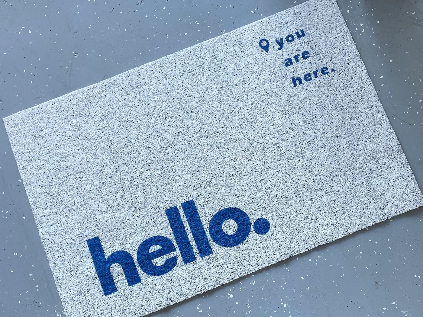 Коврик Hello придверный, белый