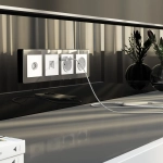 ТВ-розетка оконечная (белый акрил) W1183041