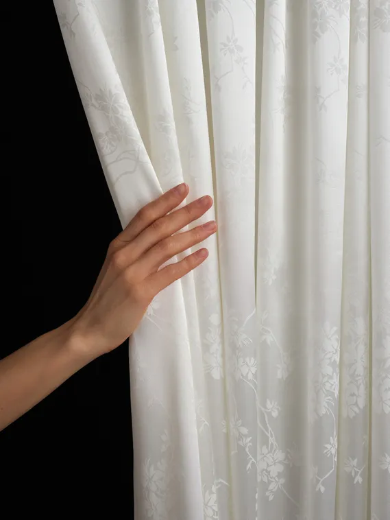 Ткань шелк Армани Жаккард, арт. 1870/2, дизайн "цветы на ветке", белый