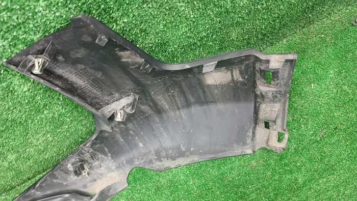 Накладка переднего бампера правая Peugeot 3008 2 (2016-2020)