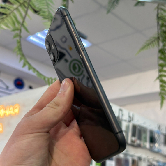 Apple iPhone 11 64 ГБ Черный