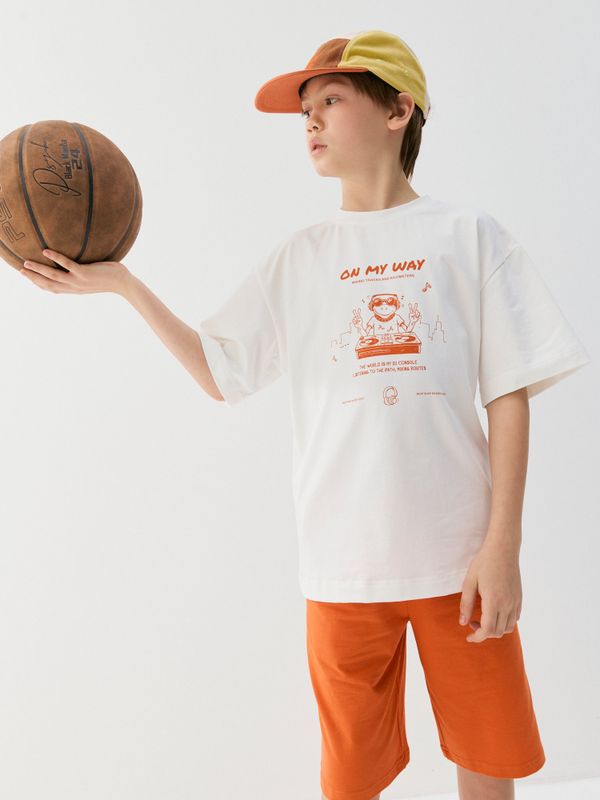 Футболка оверсайз 