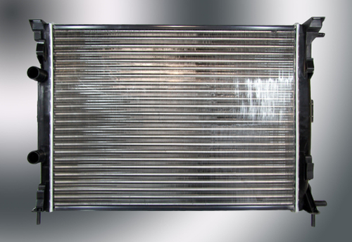 Радиатор охлаждения Renault Megane 2