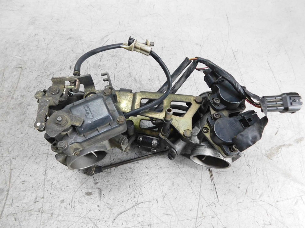 дроссельная заслонка Suzuki V-Strom DL1000 2003