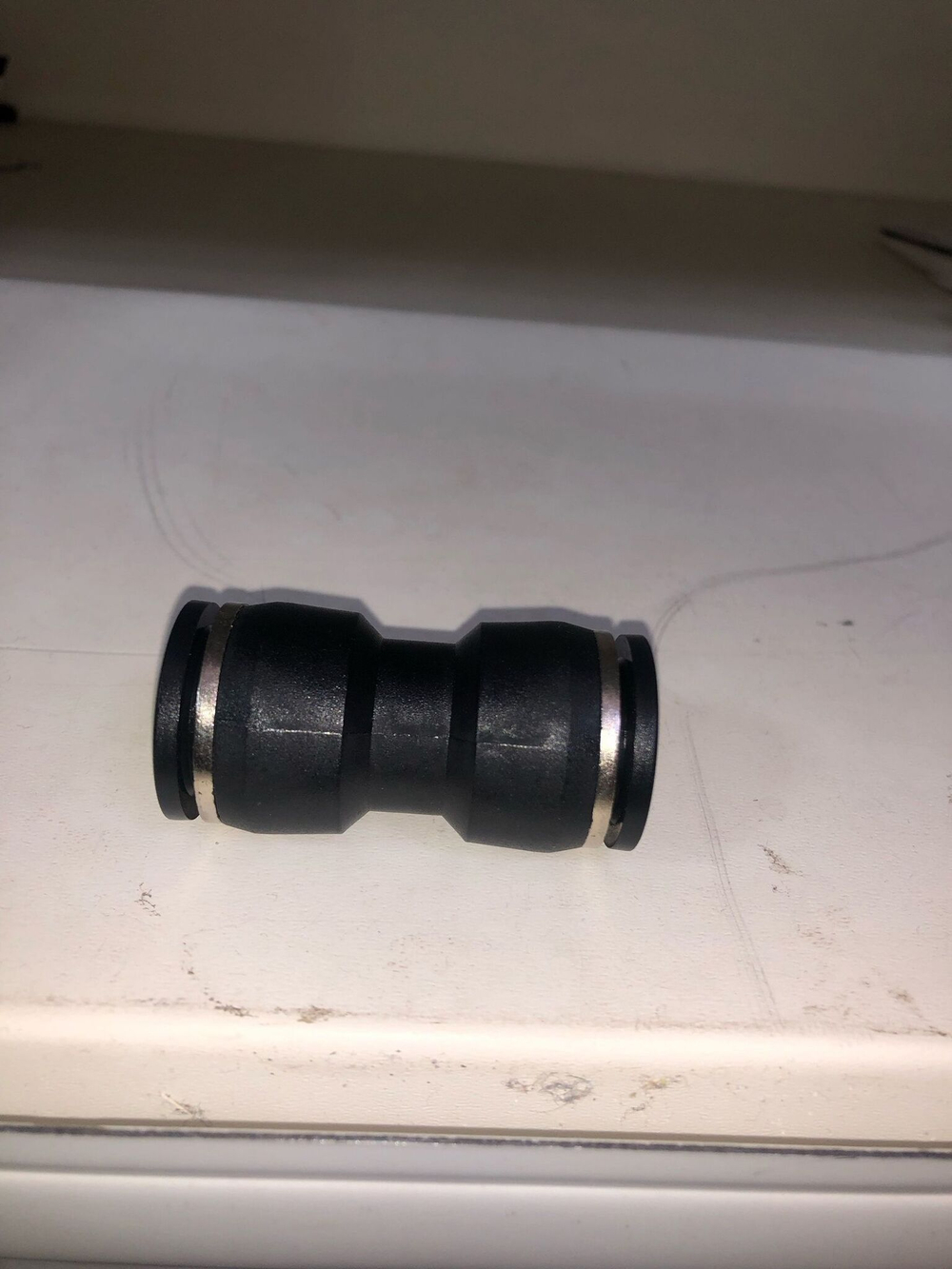 Фитинг трубок прямой пластиковый 14мм 1штука ( пневмофитинг )