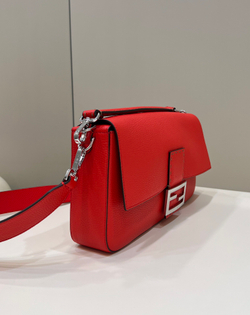 Fendi Baguette Bag 32 cm