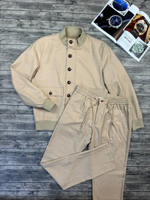 Прогулочный костюм Kiton