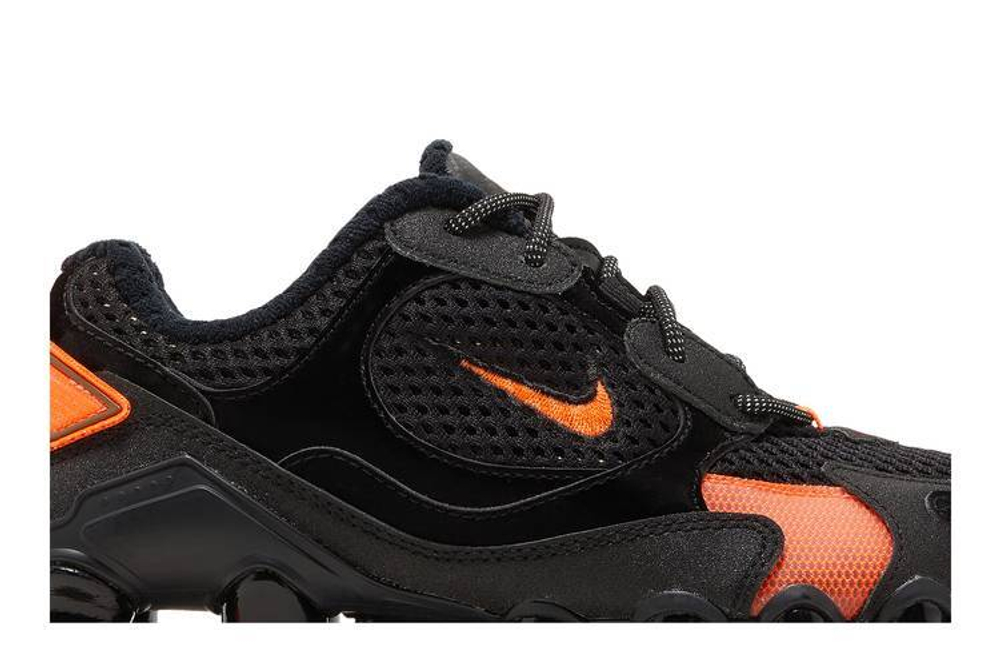 Nike shox low 2025