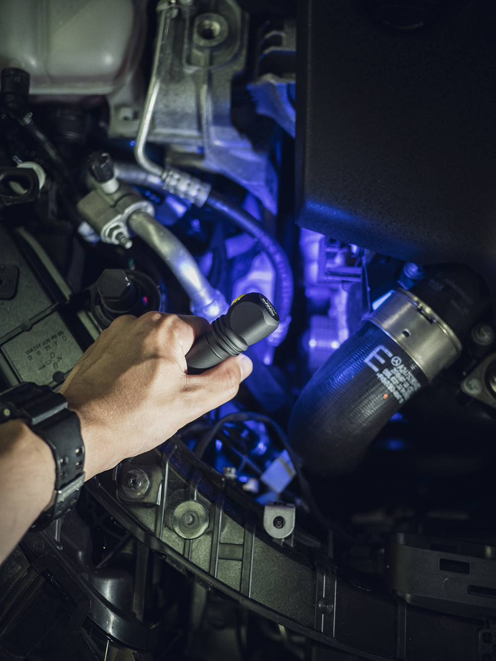 Фонарь ARMYTEK WIZARD C2 WUV MAGNET USB