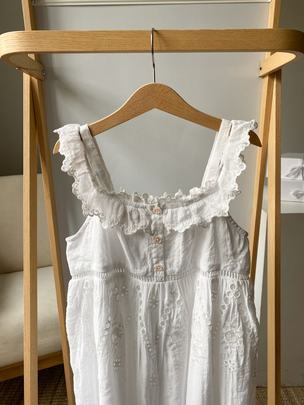 Хлопковое платье Louise Misha, 128