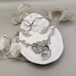 "Свадебное ожерелье"