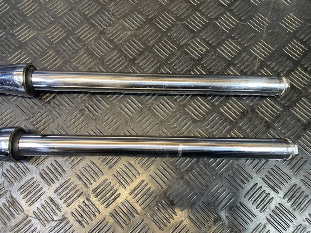 Перья вилки Suzuki Intruder VS750 VR51A