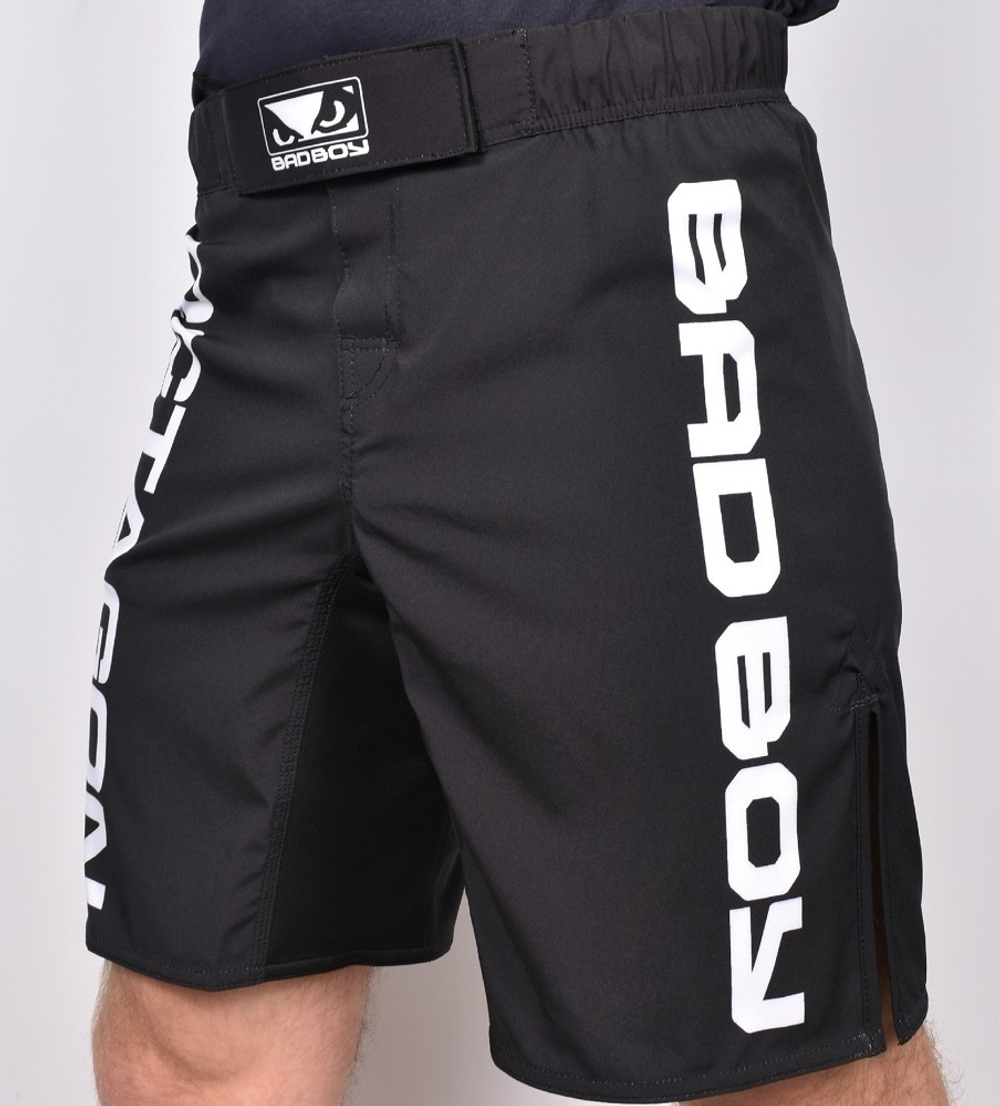 Шорты для MMA Bad Boy Pro Series 2.0 черный/белый