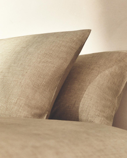 Zara Home - Наволочка с текстурным эффектом 70x90 см