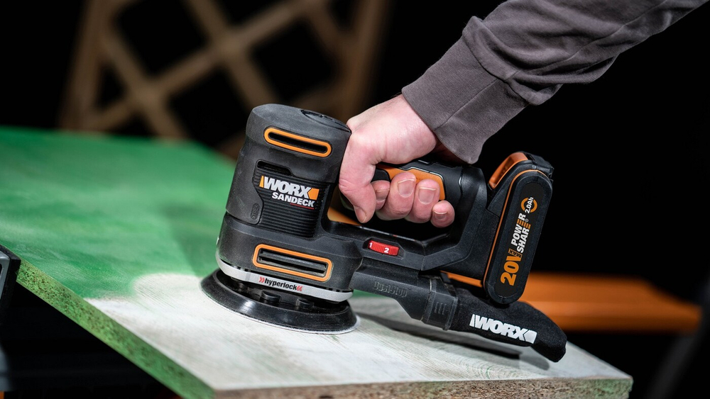 Виброшлифмашина аккумуляторная WORX WX820